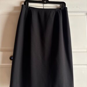 Kasper Elegant Black Pencil Skirt